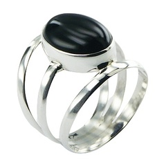 Oval Black Agate & Delicate Designed Silver Ring by BeYindi