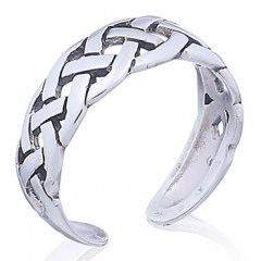Double Braided Celtic Sterling Silver Toe Ring by BeYindi