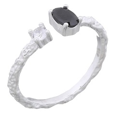 White And Black CZ Faced Silver 925 Ring Hammered by BeYindi