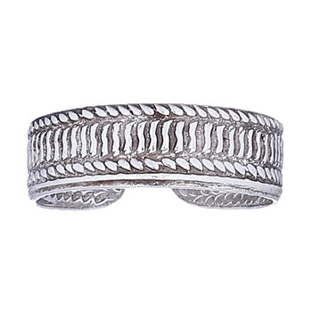 Antiqued ribbed stamped silver toe ring by BeYindi 