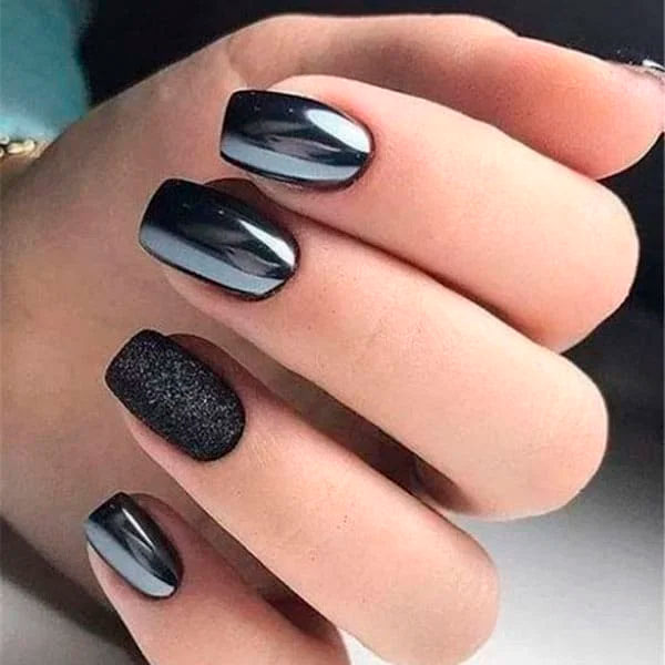 30 Trending Winter Nails Colors and Design Ideas for 2022
