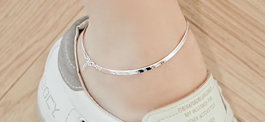 Pin on hot wife anklet necklace