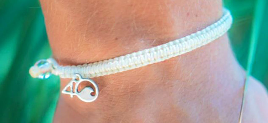 white cord 4ocean bracelet